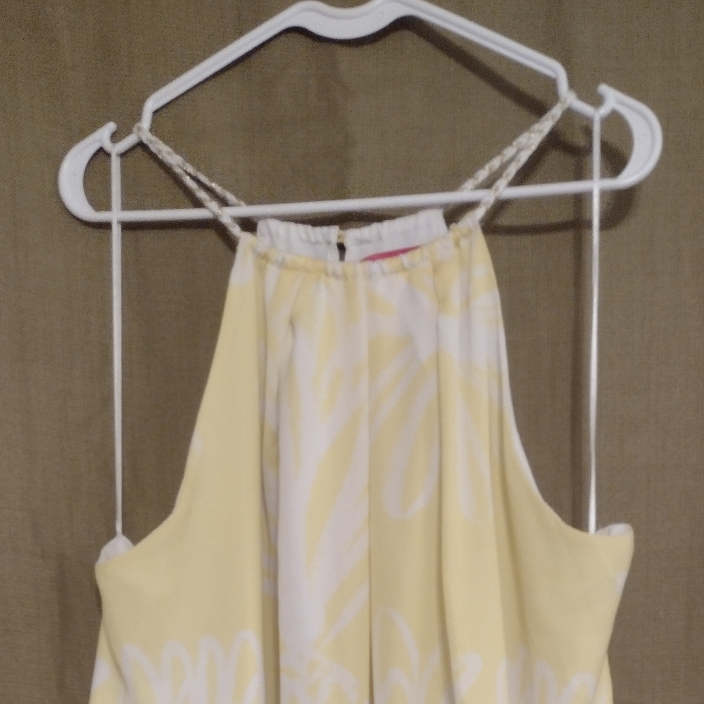 Tank top with straps